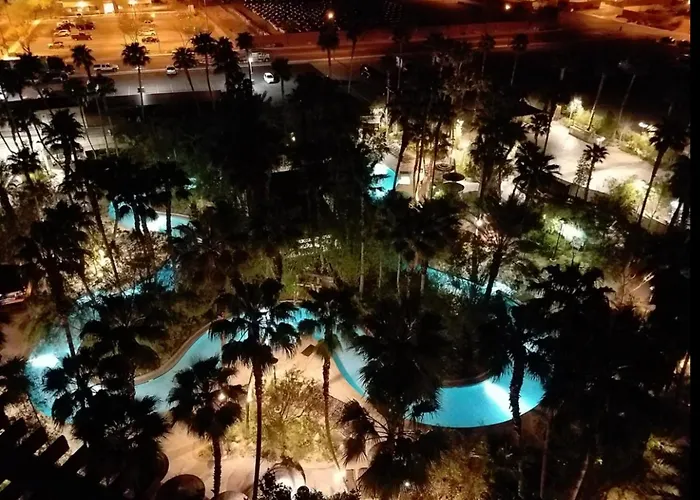 Suites At Tahiti Village Resort And Spa-No Resort Fee